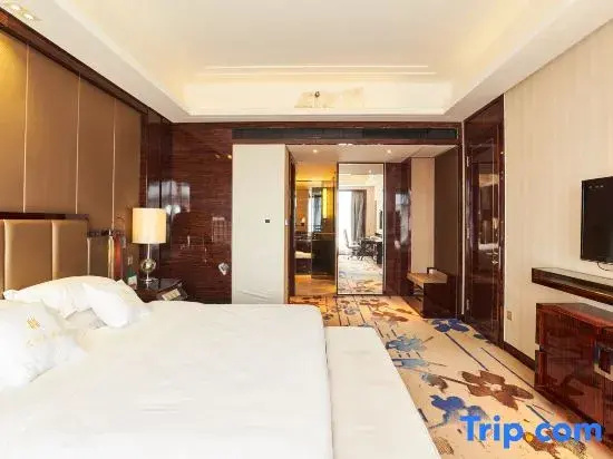 3 Bedrooms Executive Suite