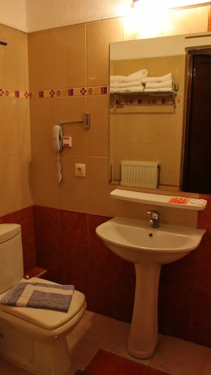 Hotel Kosta Famissi - Chambres