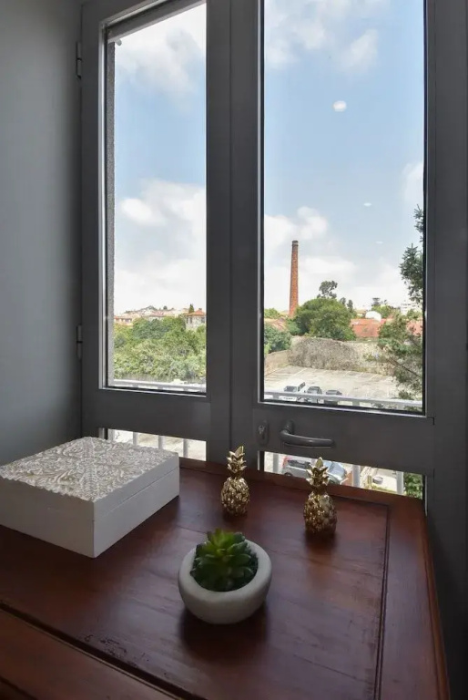 Balcony & Terrace