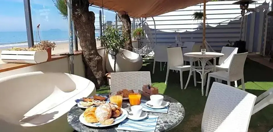 Bungalow Minonthebeach