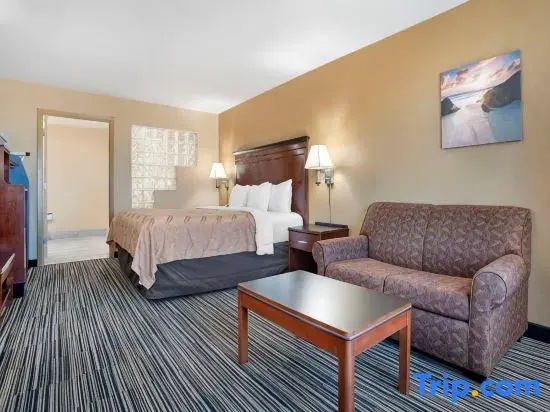 Quadruple Suite