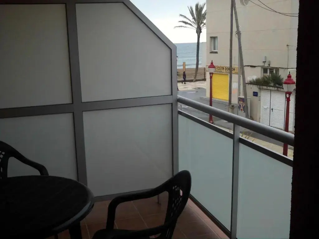 Standard Double room with sea view (full double bed)