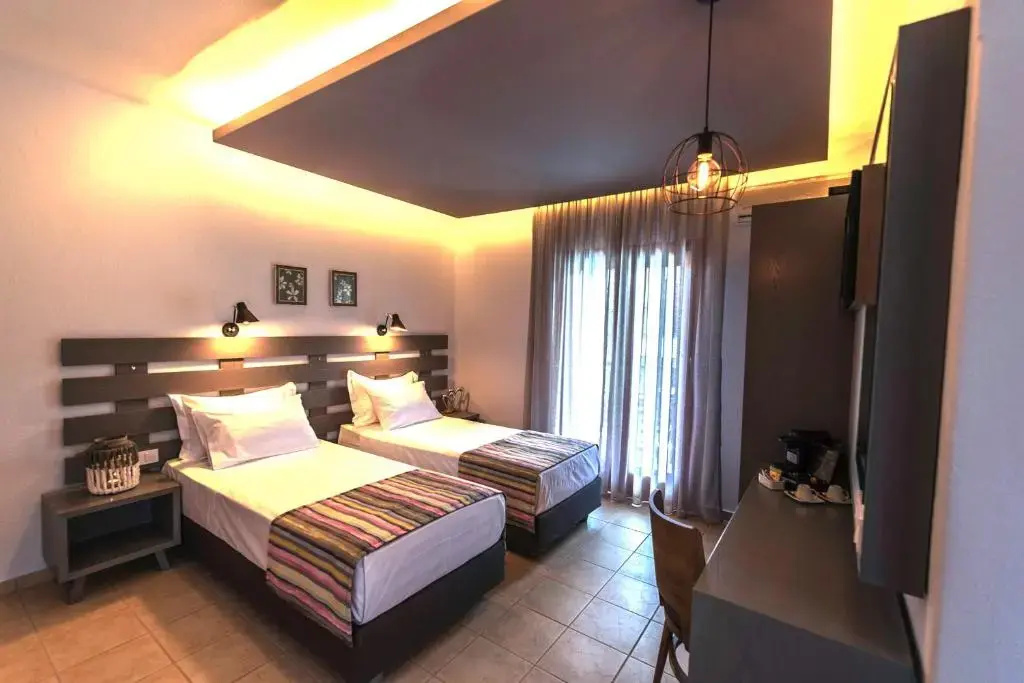 Superior Double room (full double bed)