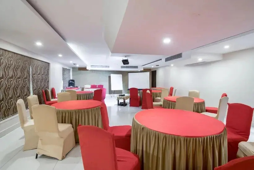 Hotel Janhvi International - Général