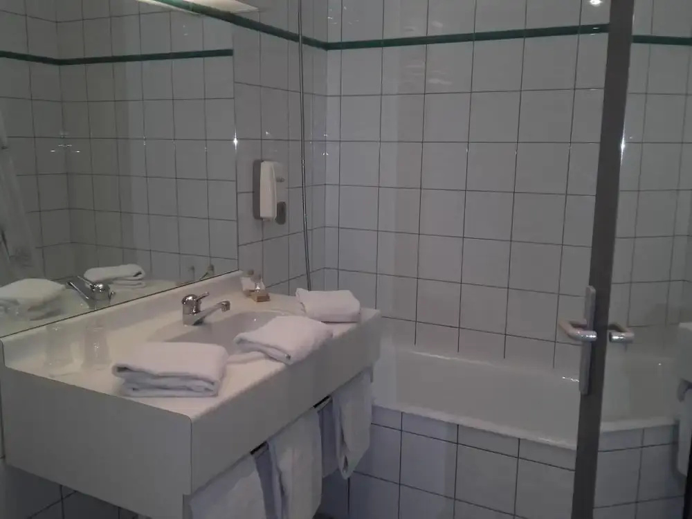 Hotel photo 8