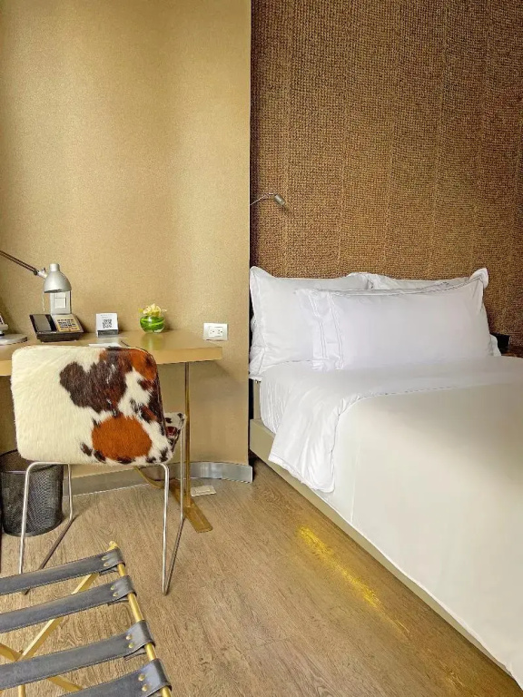 Standard Double room with balcony (twin beds)