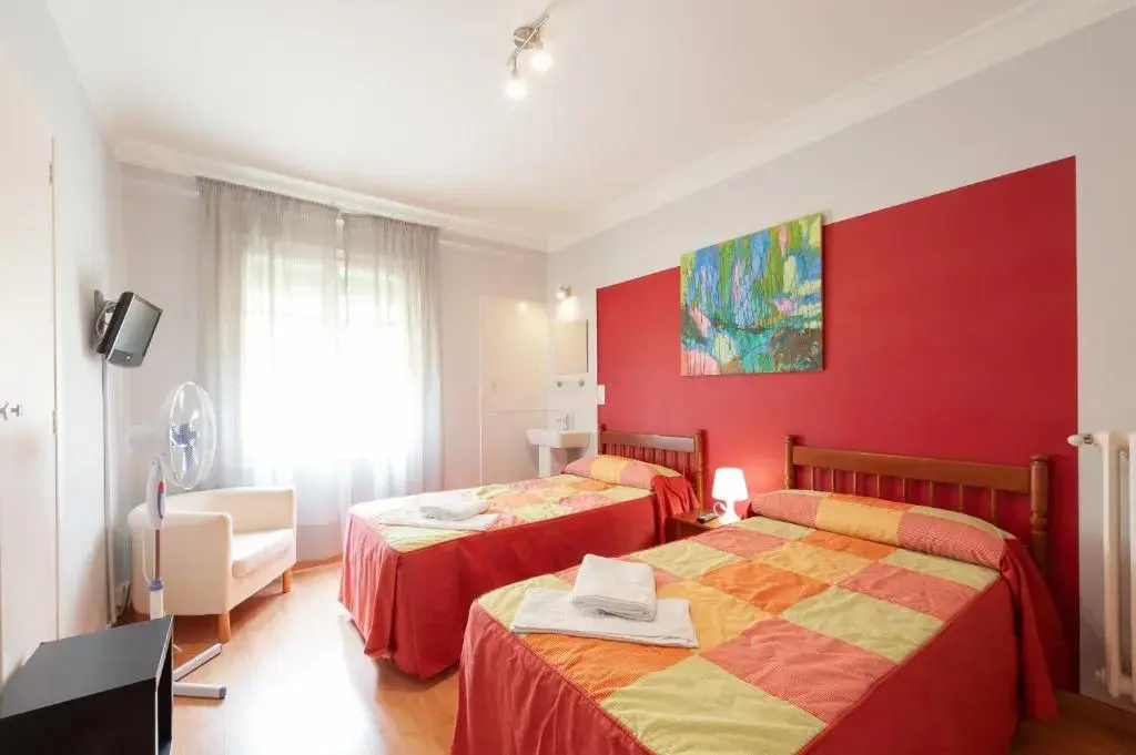 Standard Double room (full double bed)