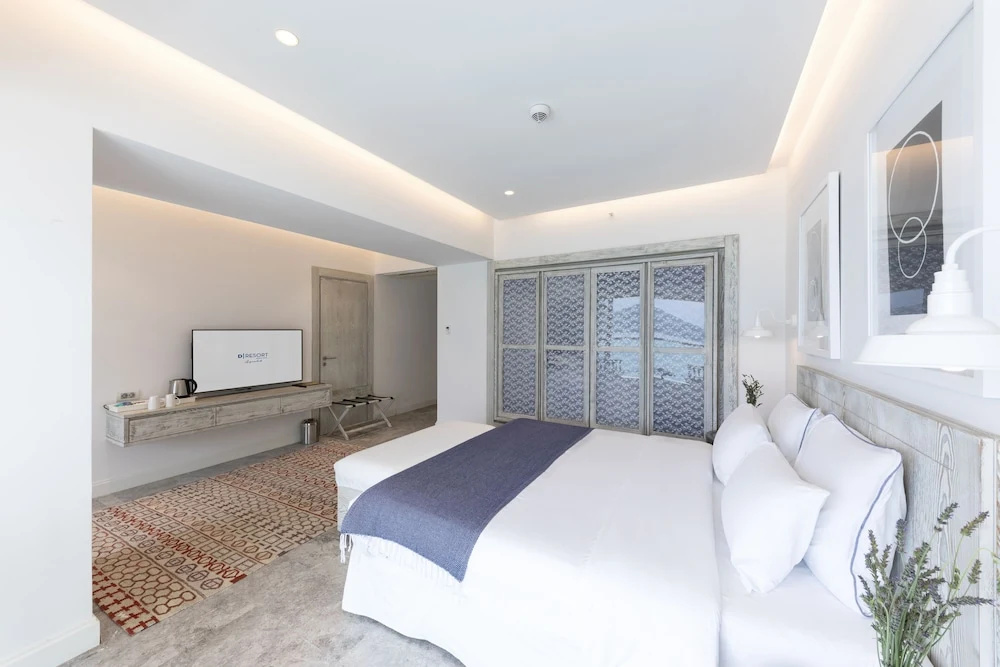 Superior room with sea view