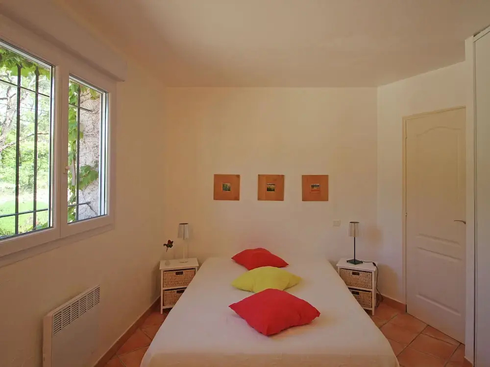 Voir la photo 4 — Gorgeous Villa in Bagnols-en-Foret with Swimming Pool