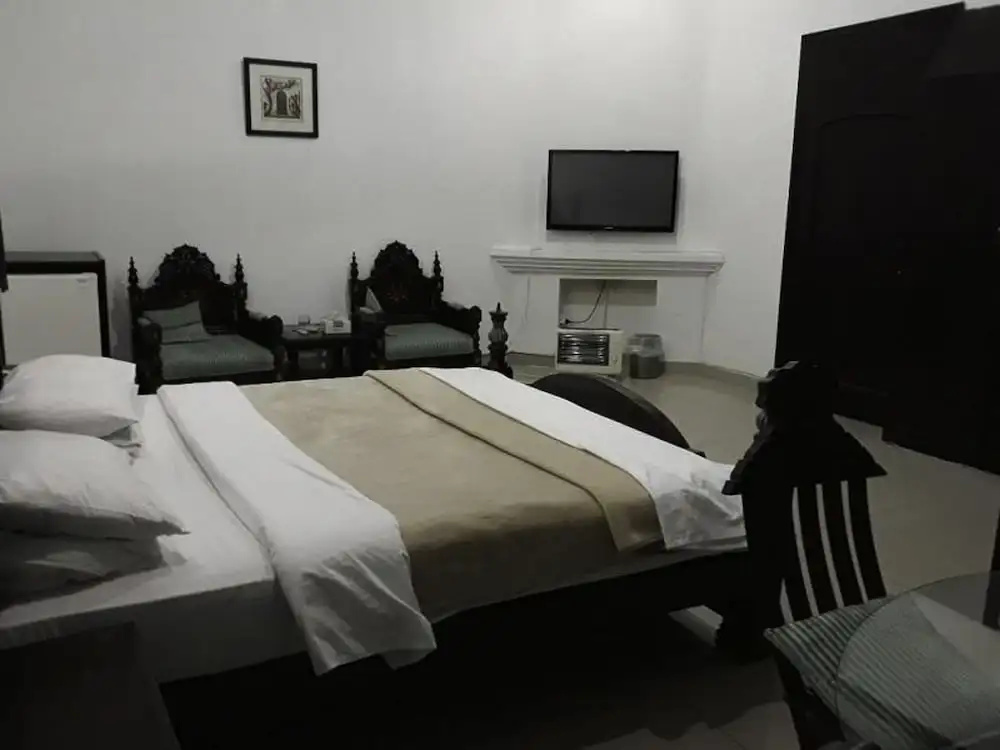 Margalla Lodge - Chambres