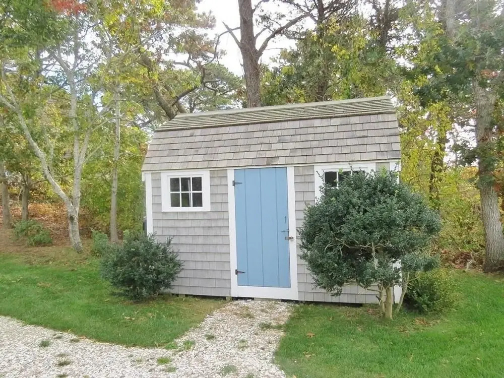 305 Ridgevale Road - Four Bedroom House