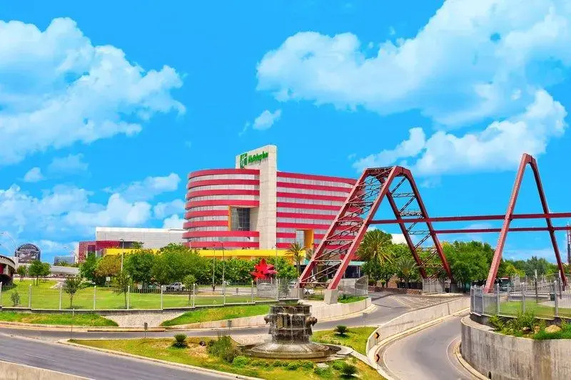 Holiday Inn Monterrey - Parque Fundidora by IHG - Chambres