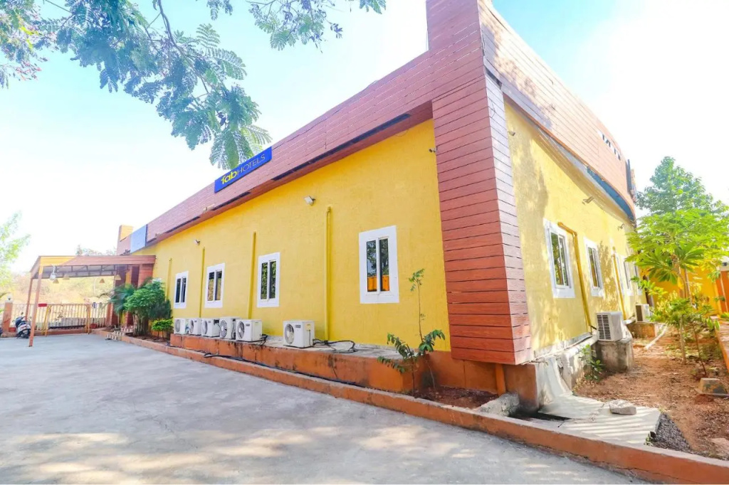 FabExpress Airport Stay Inn