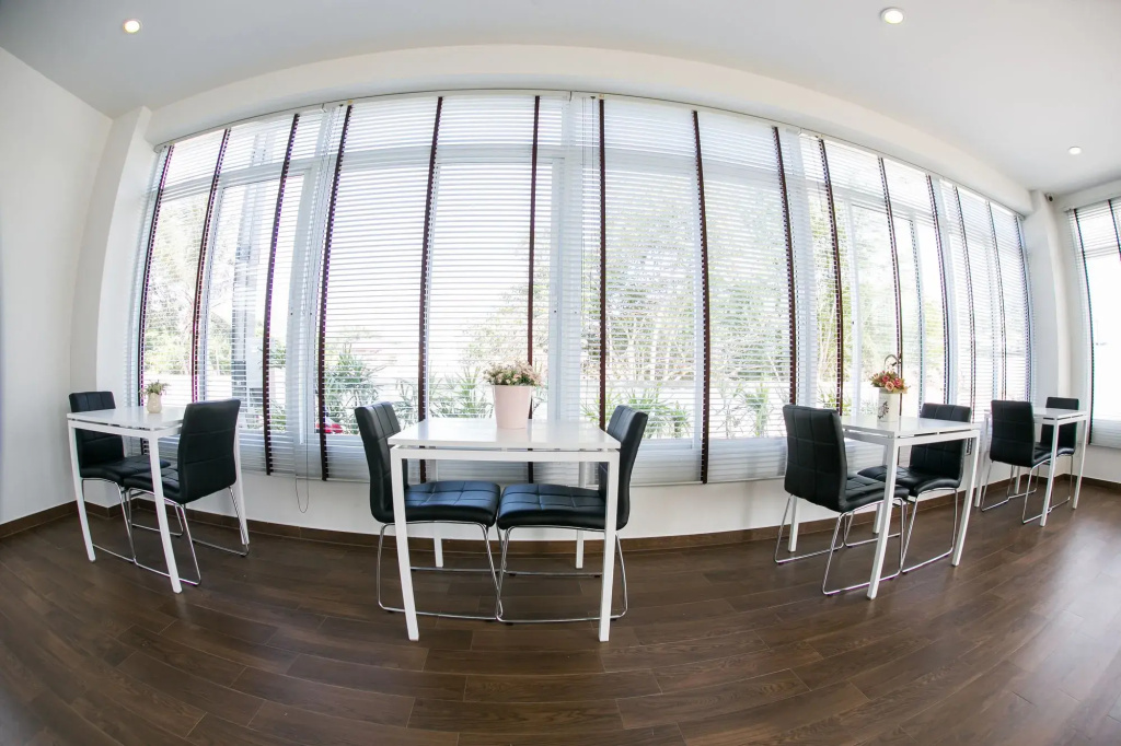 Lobby & Reception