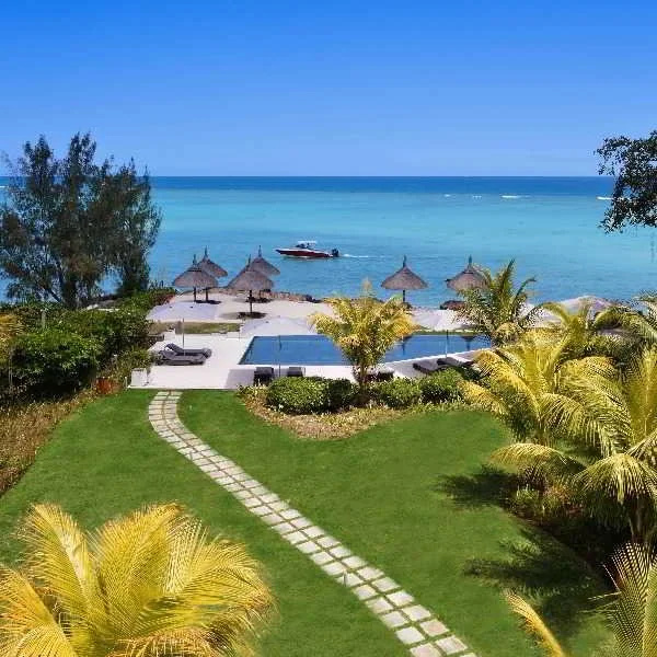 Beach & Waterfront
