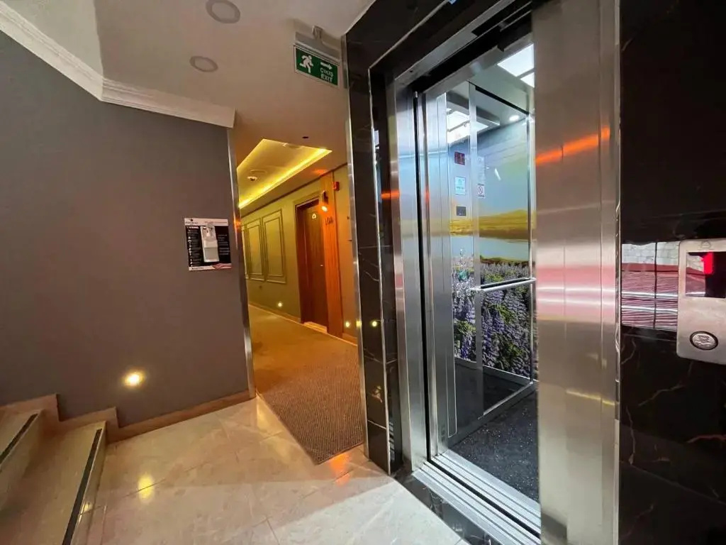 Hotel photo 32