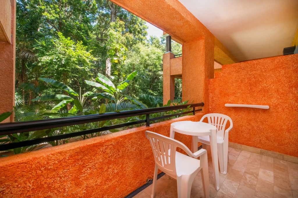 Balcony & Terrace