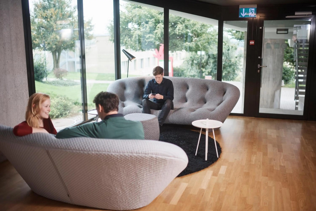 CAMPUS SURSEE Seminarzentrum AG - Général
