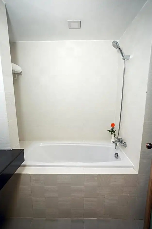 Elegant Hotel Pyi Thar Yar - Chambres