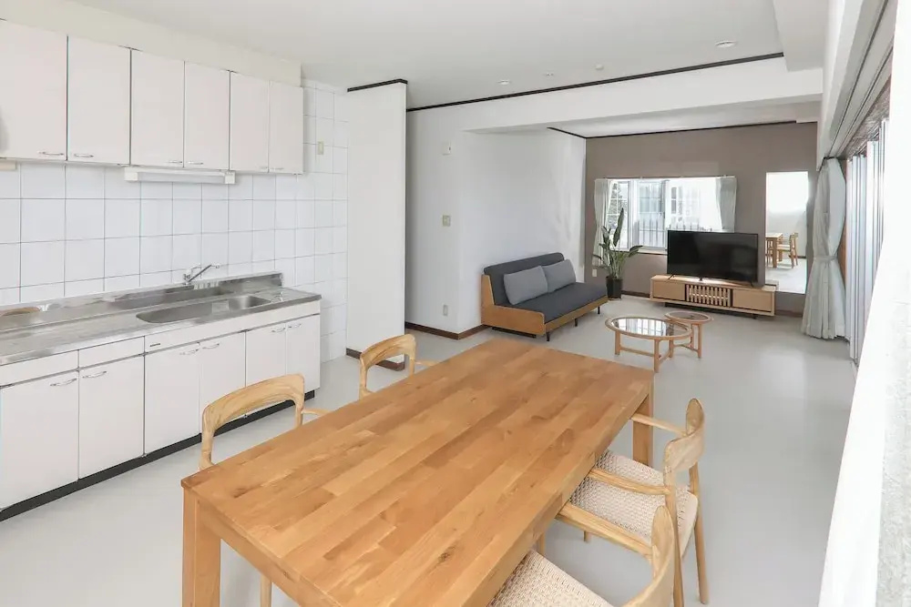 Deluxe Apartment