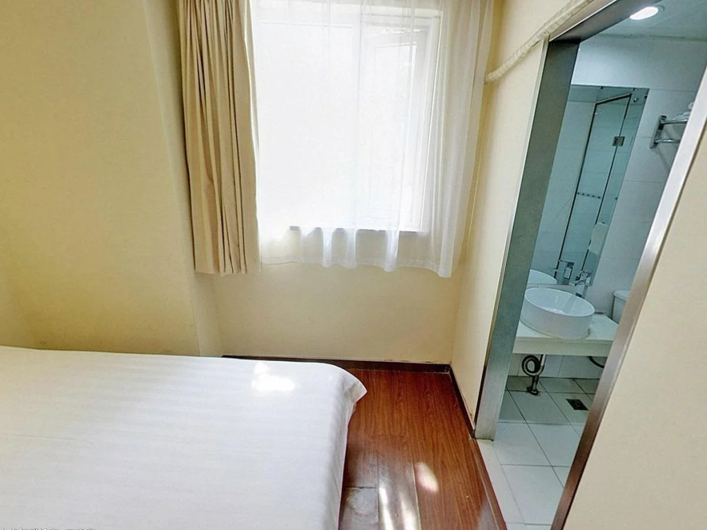 Hanting Premium Hotel Dapuqiao Sun Moon Light Center - Général