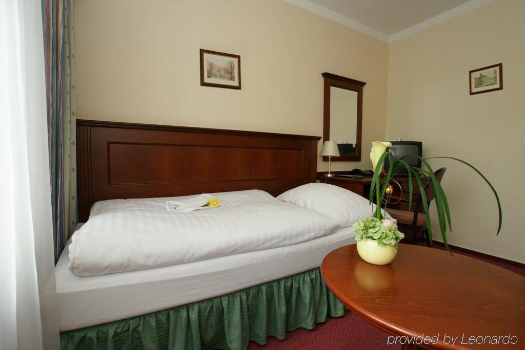 Hotel Lunik by null