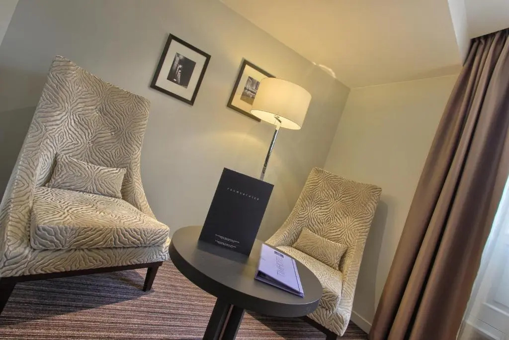 Hôtel Chamar 96