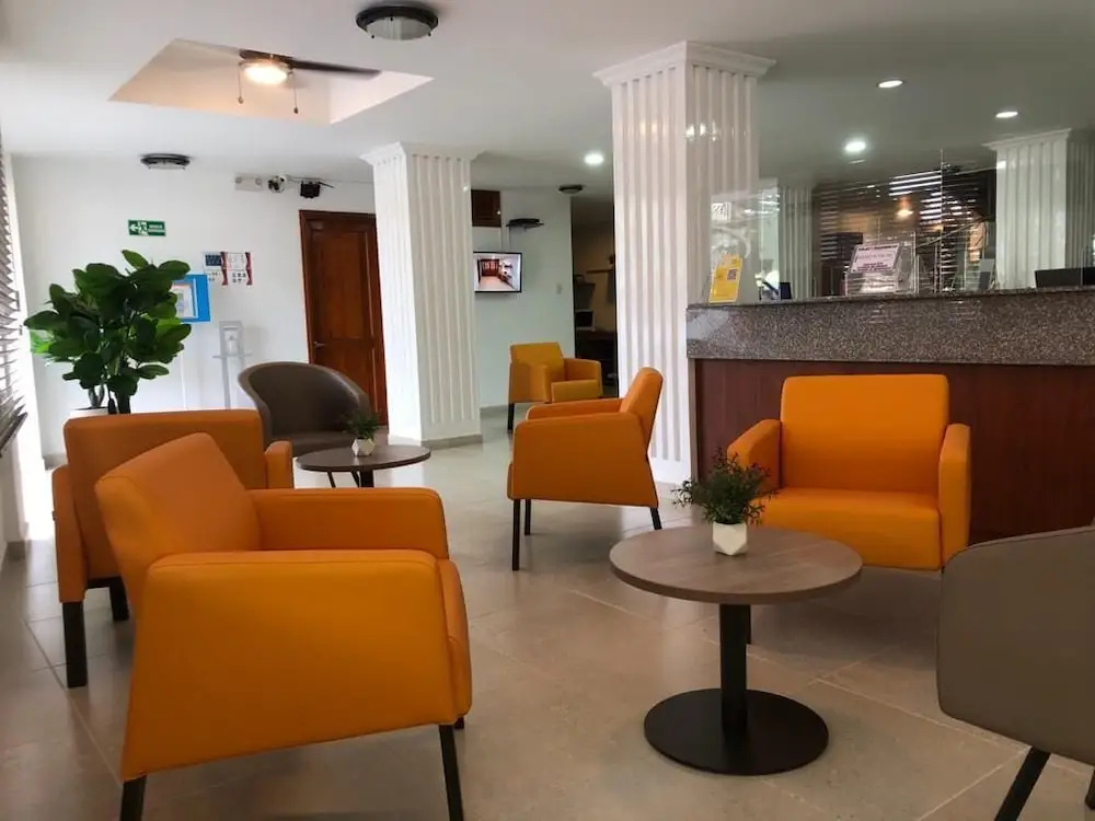 Lobby & Reception