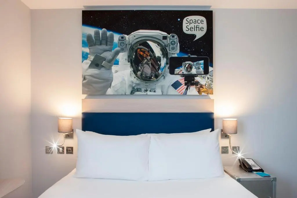 Ibis Styles London Heathrow - Chambres