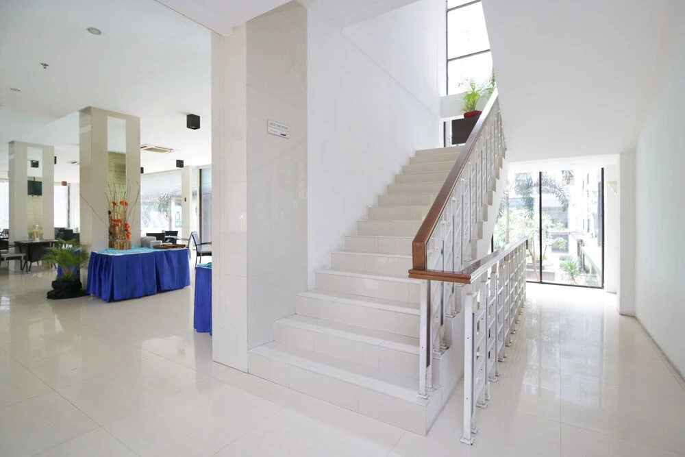Airy Karawaci Binong Raya Paragon Kavling 9 Tangerang - фото 7