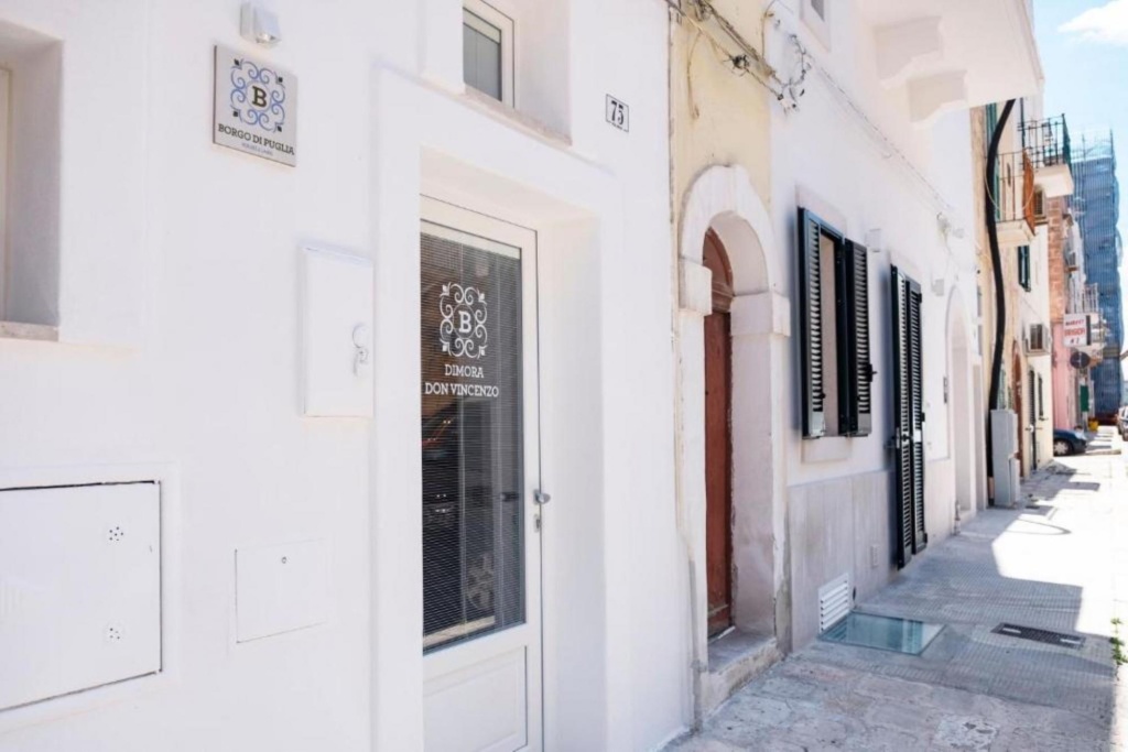 A gracious apartment, immersed in the stone for a quiet holyday-Dimora Don Vincenzo