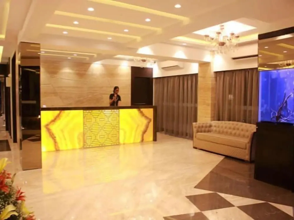 Hotel photo 12
