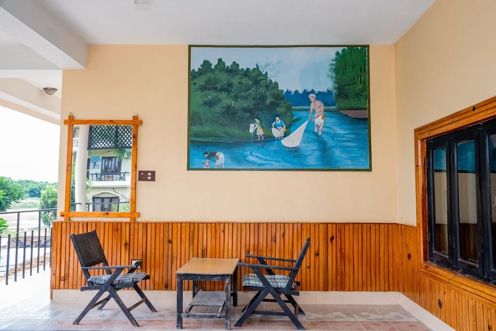 Deluxe Double room with pool view (full double bed)
