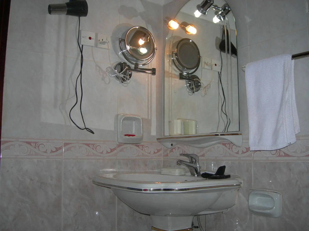 Khalifa Executive Suites - Général
