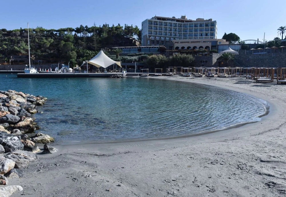 Sarakina Apartment 50m From The Beach