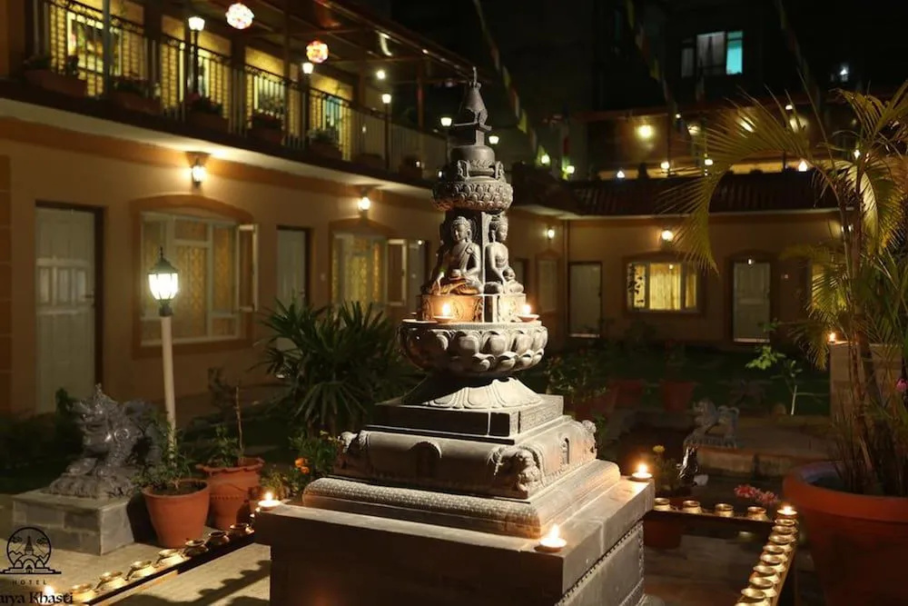 Aarya Chaitya Inn