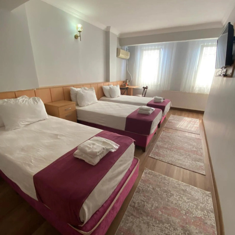 Hotel Ozsefa — 4