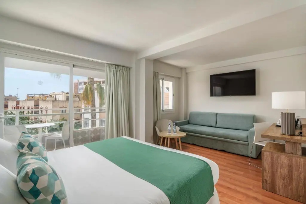Hotel Costa Málaga (Adults Recommended) by Pierre & Vacances - Chambres