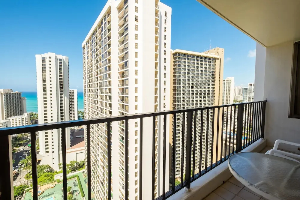 Balcony & Terrace