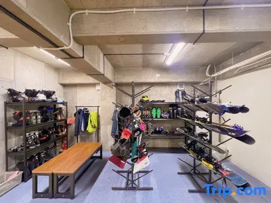 Snowball Hostel