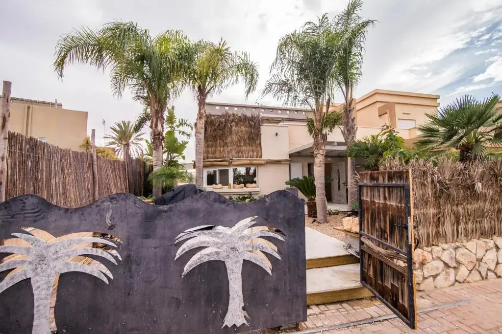 Desert Home Image 106