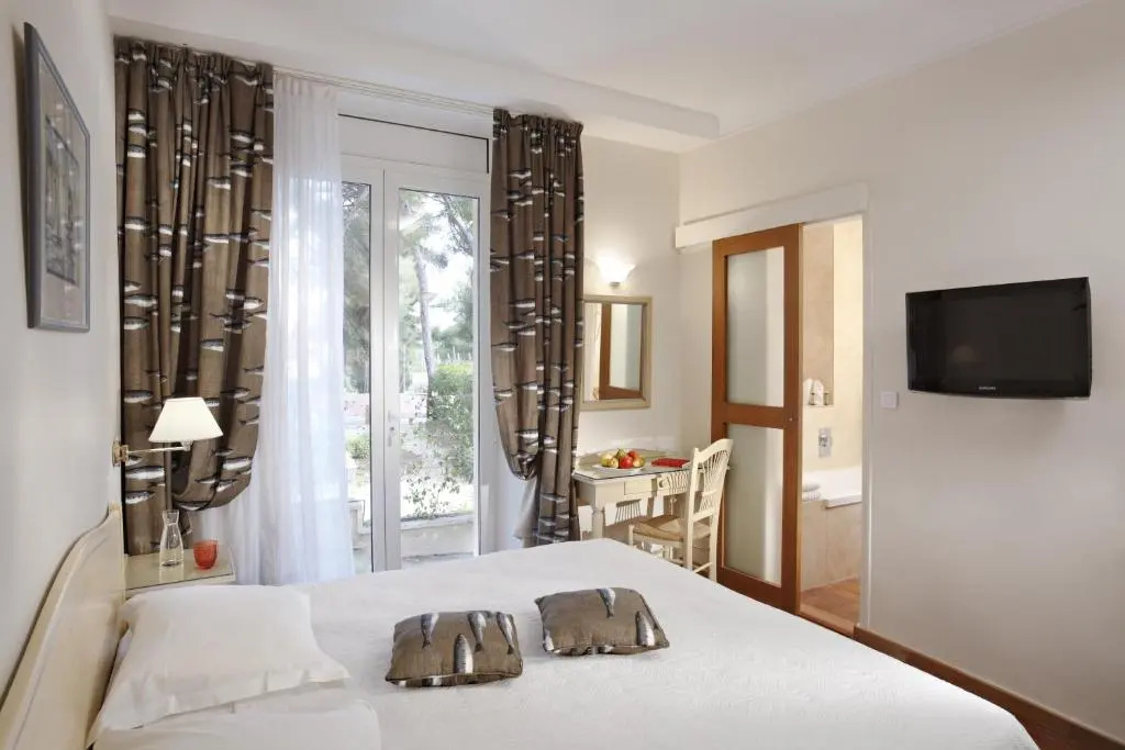 Grand Hotel Des Lecques, BW Signature Collection - Chambres