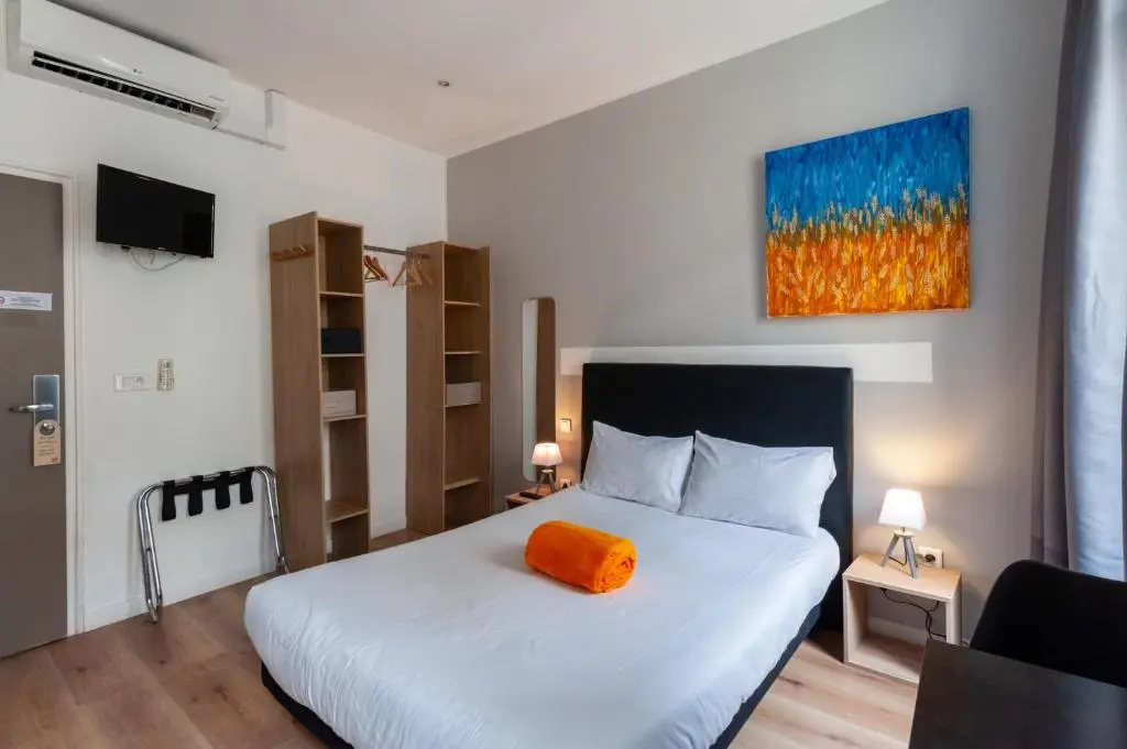 Superior Double room (full double bed)