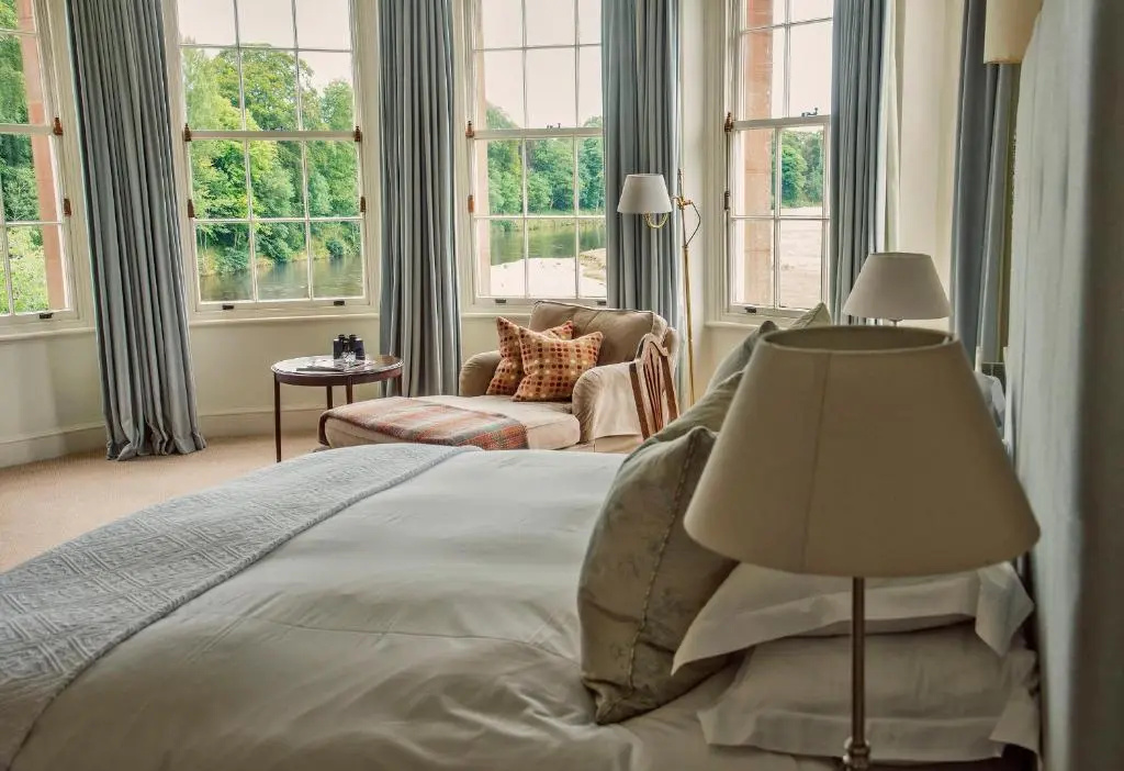 Superior room