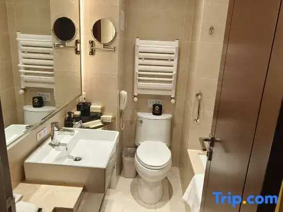 Двухместный номер Standard 2 отдельные кровати в Xincheng Hotel - Hohhot