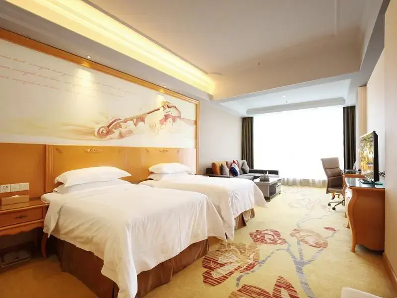 Vienna International Hotel Guangzhou Changlong Qifu Xincun, photo 2