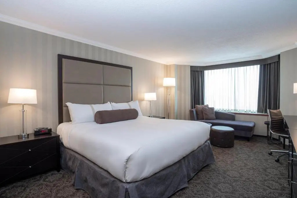 Sandman Signature Edmonton Downtown Hotel - Chambres