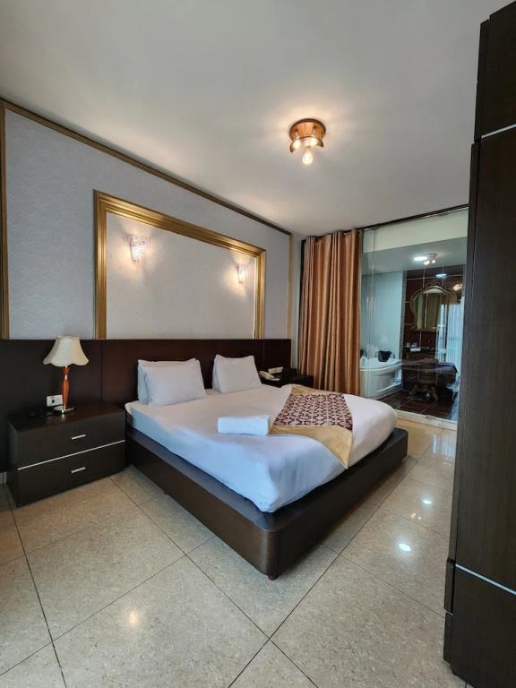 Royal Suite