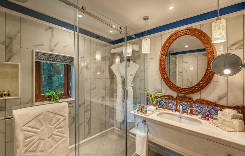 Taj Holiday Village Resort & Spa