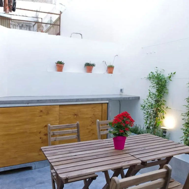 Unique Architects Apartment IN Trendy Central Poble SEC By Myrentalhost